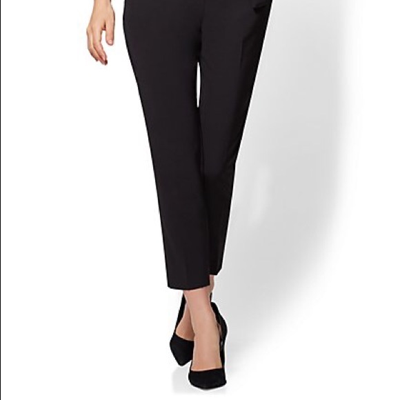 PAPERBAG-WAIST SLIM ANKLE PANT - BLACK - Picture 2 of 2